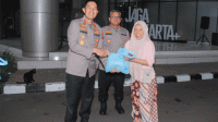 Libatkan Sabuk Kamtibmas, Polres Metro Tangerang Kota Salurkan Bansos ke Warga