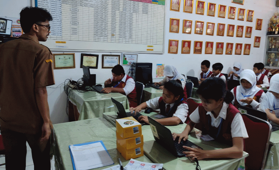 Selama Ujian Sekolah, SDN Daan Mogot 1 Terapkan PJJ bagi Siswa Kelas 1-5