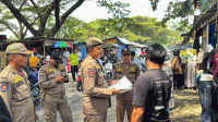 Cegah Banjir, Bangunan Liar di Kali Cilongok Pasar Kemis Segera Ditertibkan