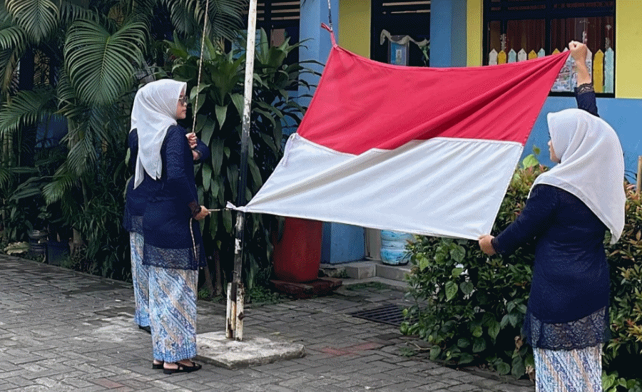 Rayakan Hardiknas, SDN Karawaci 6 Tumbuhkan Nasionalisme Lewat Upacara Bendera