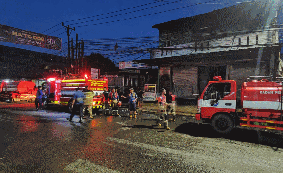 Variasi Mobil di Sepatan Tangerang Terbakar, Kerugian Ditaksir Rp800 Juta