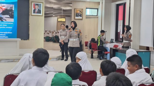 Kanit Kamsel Satlantas Polres Tangsel Iptu Nigia Gustri P Hapsari.