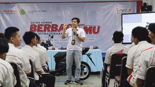 WMS Edukasi Siswa SMK Sint Joseph tentang Teknologi Otomotif