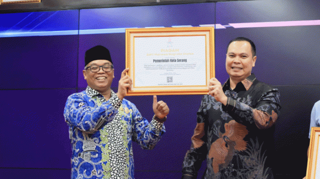 BKN Anugerahi Kota Serang Penghargaan Instansi Pro Karier ASN Terbaik