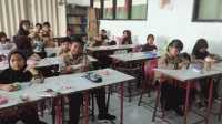 Hari Terakhir ASAS, Siswa Kelas 1 SDN Larangan 6 Berkreasi Membuat Menara dari Kertas Warna-Warni Hari Terakhir ASAS, Siswa Kelas 1 SDN Larangan 6 Berkreasi Membuat Menara dari Kertas Warna-Warni