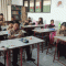 Hari Terakhir ASAS, Siswa Kelas 1 SDN Larangan 6 Berkreasi Membuat Menara dari Kertas Warna-Warni