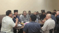 Wabup Lebak Amir Hamzah Minta Camat dan Kades Awasi Program Strategis Nasional Wabup Lebak Amir Hamzah Minta Camat dan Kades Awasi Program Strategis Nasional