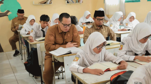 24 SMP Swasta Diberi Bosda, Sekolah Dilarang Tarik SPP dari Murid
