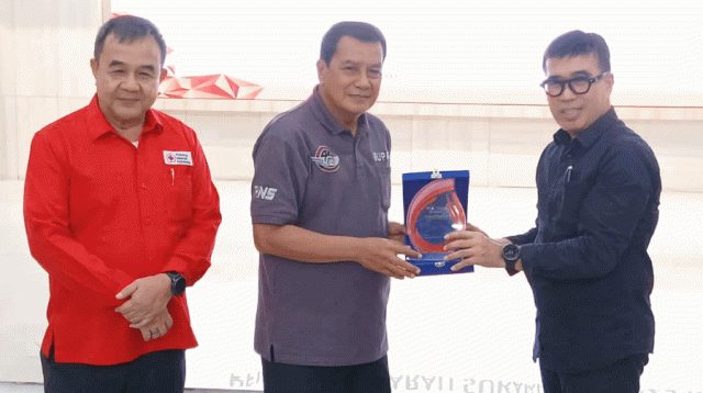 Bupati Tangerang Apresiasi Pendonor Sukarela 25 Kali