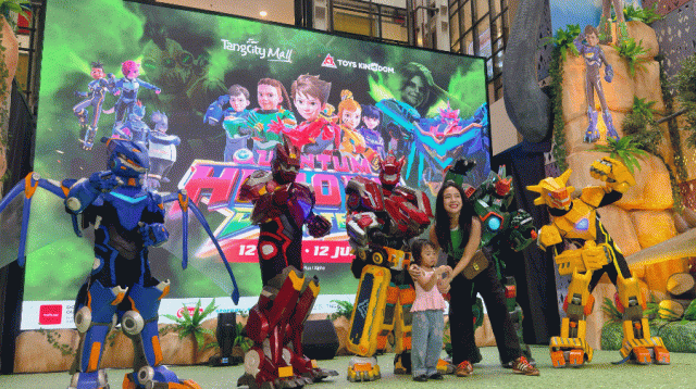 Quantum Heroes Dinoster Meriahkan Liburan Sekolah di Tangcity Mall, Hadirkan Hiburan dan Edukasi untuk Keluarga