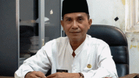 Haji A Frengki, Dari Perangkat Desa Kedaung Barat hingga 4 Kali Jadi Pj Kades di Sepatan Timur Haji A Frengki, Dari Perangkat Desa Kedaung Barat hingga 4 Kali Jadi Pj Kades di Sepatan Timur