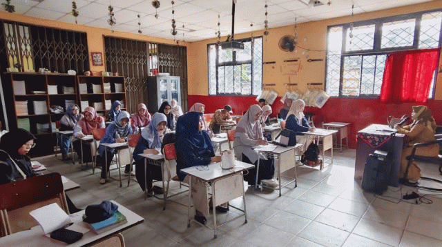 Rapat Evaluasi SDN Jurumudi 4, Perkuat Komitmen Tingkatkan Mutu Pendidikan