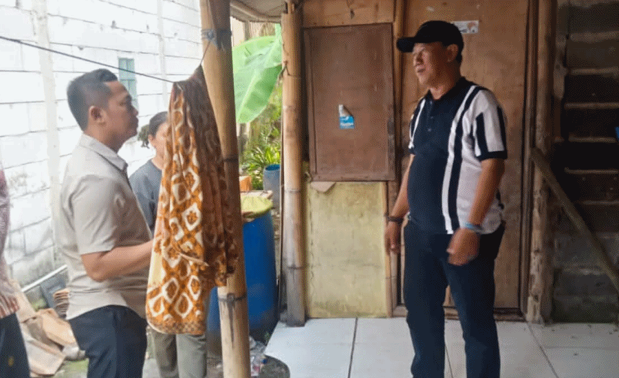 Rumah Warga Roboh di Pasilian Tangerang, Anggota DPRD Fraksi Gerindra Berikan Bantuan