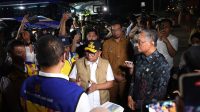 Menteri PU RI, Dody Hanggodo, bersama Gubernur Banten Andra Soni meninjau sejumlah ruas jalan nasional di Kabupaten Serang, Senin 6 Juli 2026.