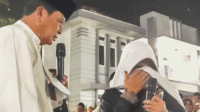 Kebaikan Siti Fatimah Dijawab Hadiah Umrah saat Maulid Nabi di Haji Enju Rajeg