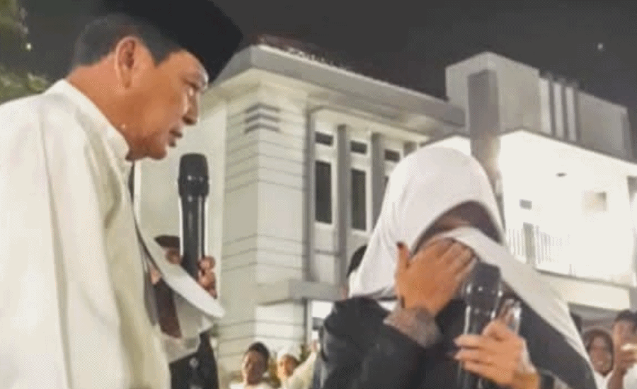 Kebaikan Siti Fatimah Dijawab Hadiah Umrah saat Maulid Nabi di Haji Enju Rajeg