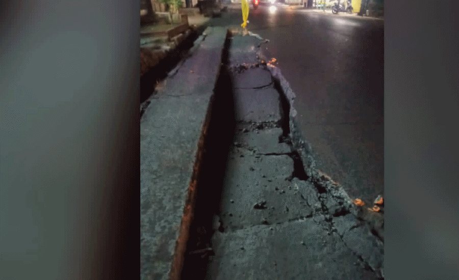 Jalan Depan Puskesmas Rajeg Amblas 15 Meter, Sopir Ambulans Waswas, Perumdam TKR Cek Lokasi