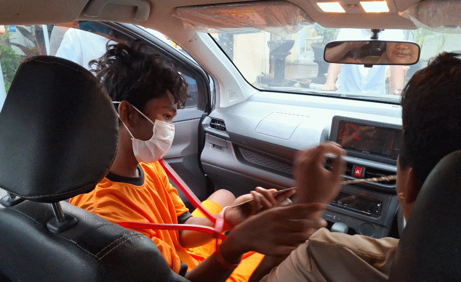 Terjerat Pinjol-Judol, Pemuda Bacok Sopir Taxi Online Maxim di Tangerang
