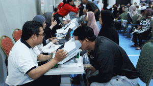 JEC dan Syafana Gelar Cek Mata Gratis, Bantu Ratusan Warga di Tangerang