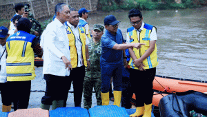 Banjir Tahunan Menghantui Kota Tangerang, Kali Angke Minta Dibenahi, Bukan Sekedar Ditinjau